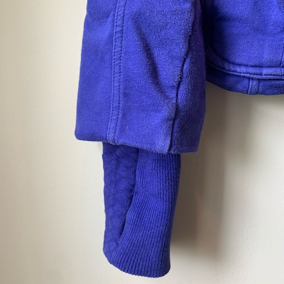 Blue/purple Lululemon sweater/jacket, size 6 - Picture 3 of 10